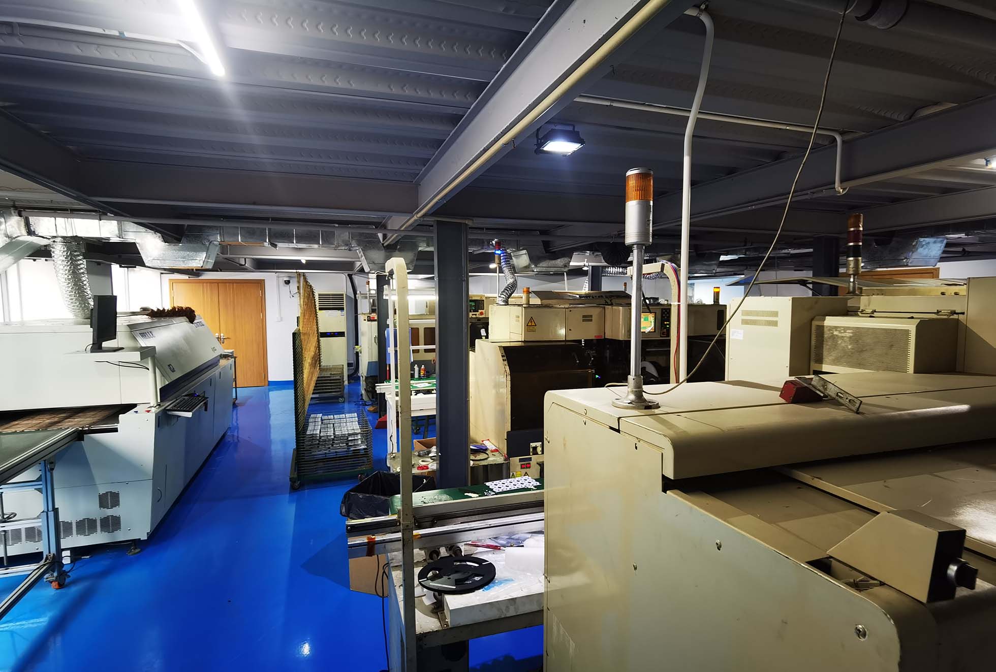 yp街机游戏中山分厂自动化生产车间